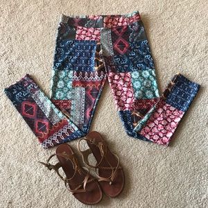 American Eagle Patterned Leggings